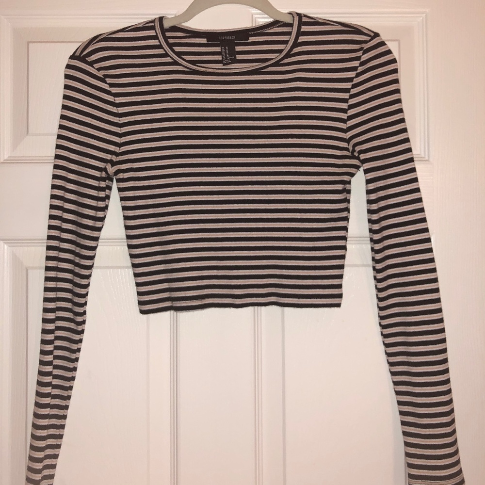 Forever 21 Long Sleeve Crop Top